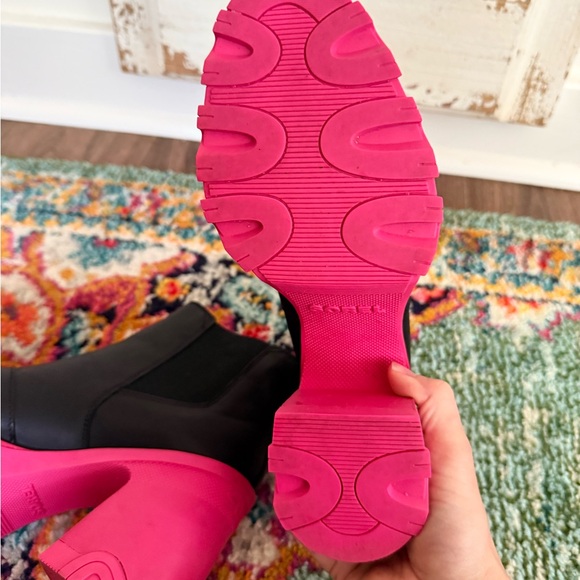 Sorel Brex Heel Chelsea Boots Size 8 - Picture 5 of 8